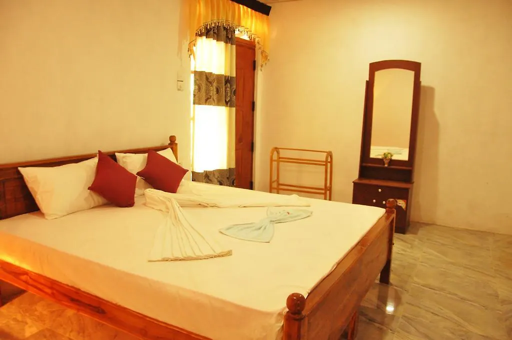 Homestay Sigiri Sara Home Stay Nice Village Sigiriya